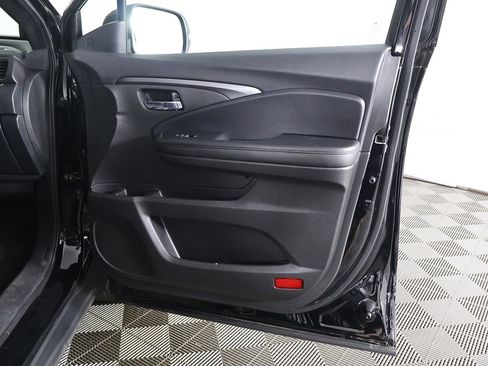 Used 2022 Honda Pilot Sport image 22