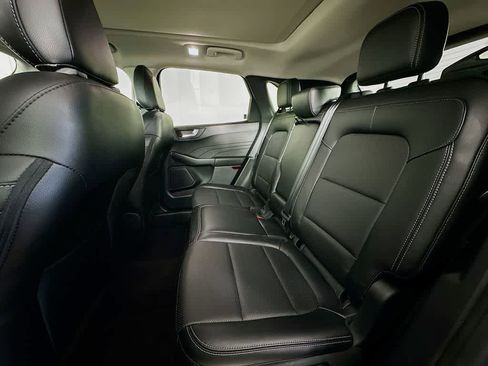 Certified 2022 Ford Escape SEL image 32