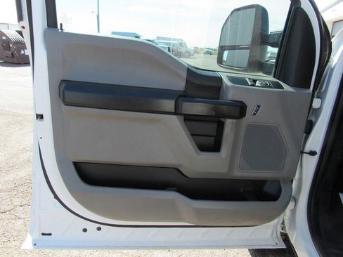 Used 2018 Ford F350 XL AWD/4WD image 19