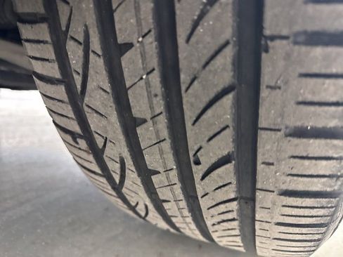 Used 2024 Ford Edge Titanium image 29