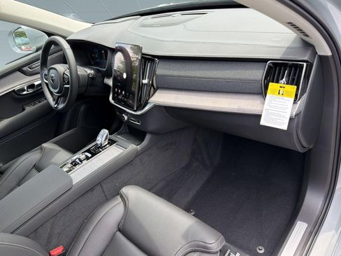 New 2026 Volvo XC90 B6 Ultra w/ Protection Package AWD/4WD image 31