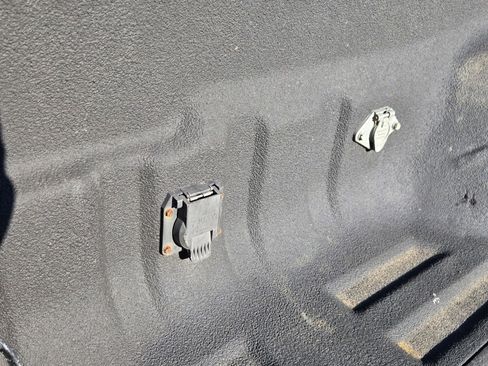 Used 2012 Ford F350 Lariat image 13