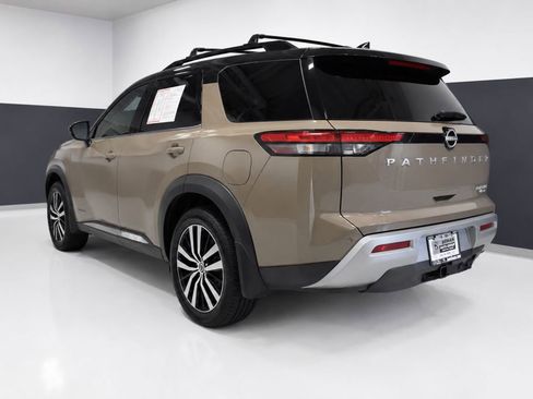 Certified 2023 Nissan Pathfinder Platinum AWD/4WD image 3