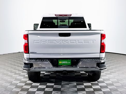 Used 2021 Chevrolet Silverado 2500 LTZ w/ LTZ Convenience Package image 8