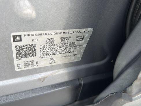 Used 2019 Chevrolet Equinox LT image 36