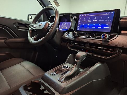 Used 2023 Chevrolet Colorado W/T image 26