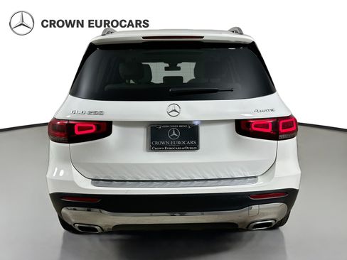 Certified 2022 Mercedes-Benz GLB 250 4MATIC image 6