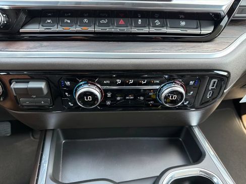 New 2026 GMC Sierra 1500 SLT w/ SLT Premium Plus Package AWD/4WD image 14