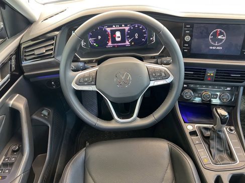 Certified 2024 Volkswagen Jetta SEL image 16