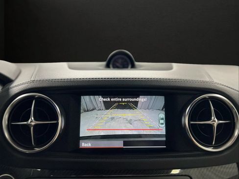 Used 2013 Mercedes-Benz SL 63 AMG image 30