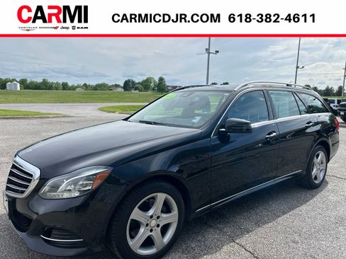 Used 2014 Mercedes-Benz E 350 4MATIC Wagon image 3