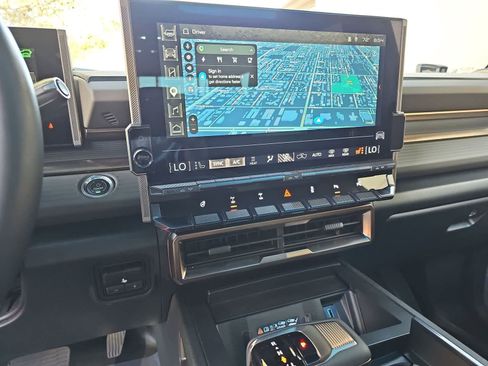 Used 2024 GMC Hummer EV 3X w/ Extreme Off-Road Package image 20