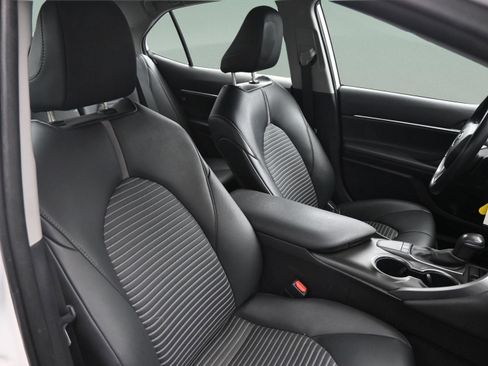 Certified 2024 Toyota Camry SE FWD image 36