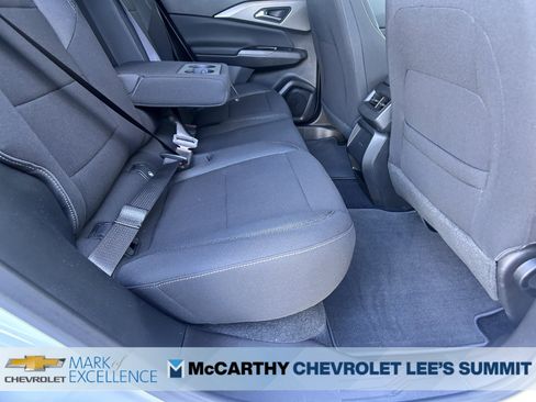 New 2026 Chevrolet Equinox EV LT image 38