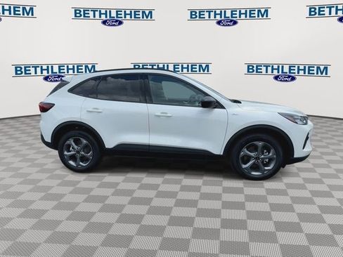 New 2025 Ford Escape ST-Line w/ Cold Weather Package image 9