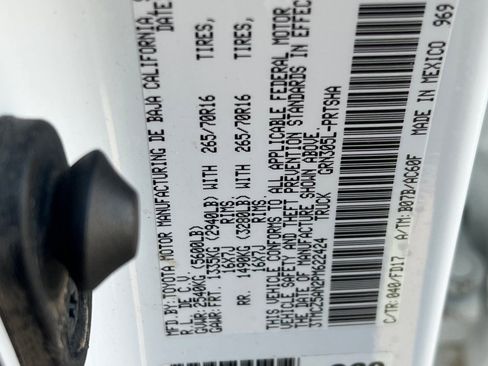 Certified 2023 Toyota Tacoma TRD Off-Road w/ Advanced Technology Package image 24