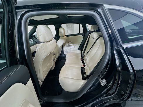 Used 2025 Mercedes-Benz GLA 250 image 26