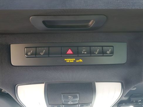 Used 2018 Mercedes-Benz AMG GT Coupe image 33