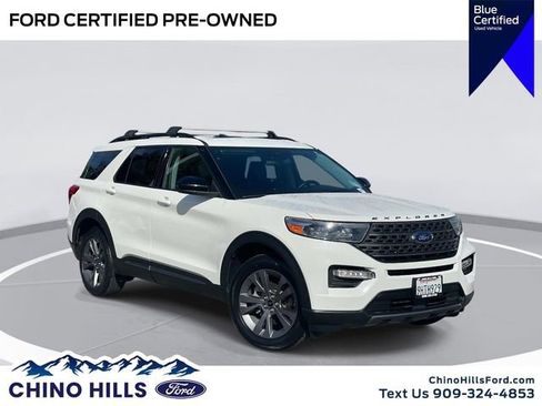Certified 2023 Ford Explorer XLT w/ Equipment Group 202A AWD/4WD image 1