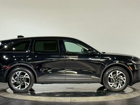 New 2026 Lincoln Nautilus Premier w/ Jet Appearance Package image 10