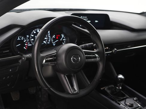 Used 2022 MAZDA MAZDA3 s image 21