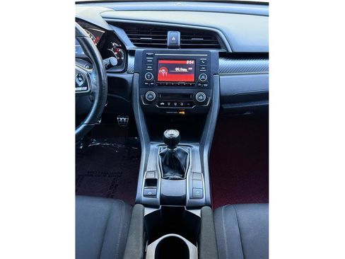 Used 2018 Honda Civic Sport image 8