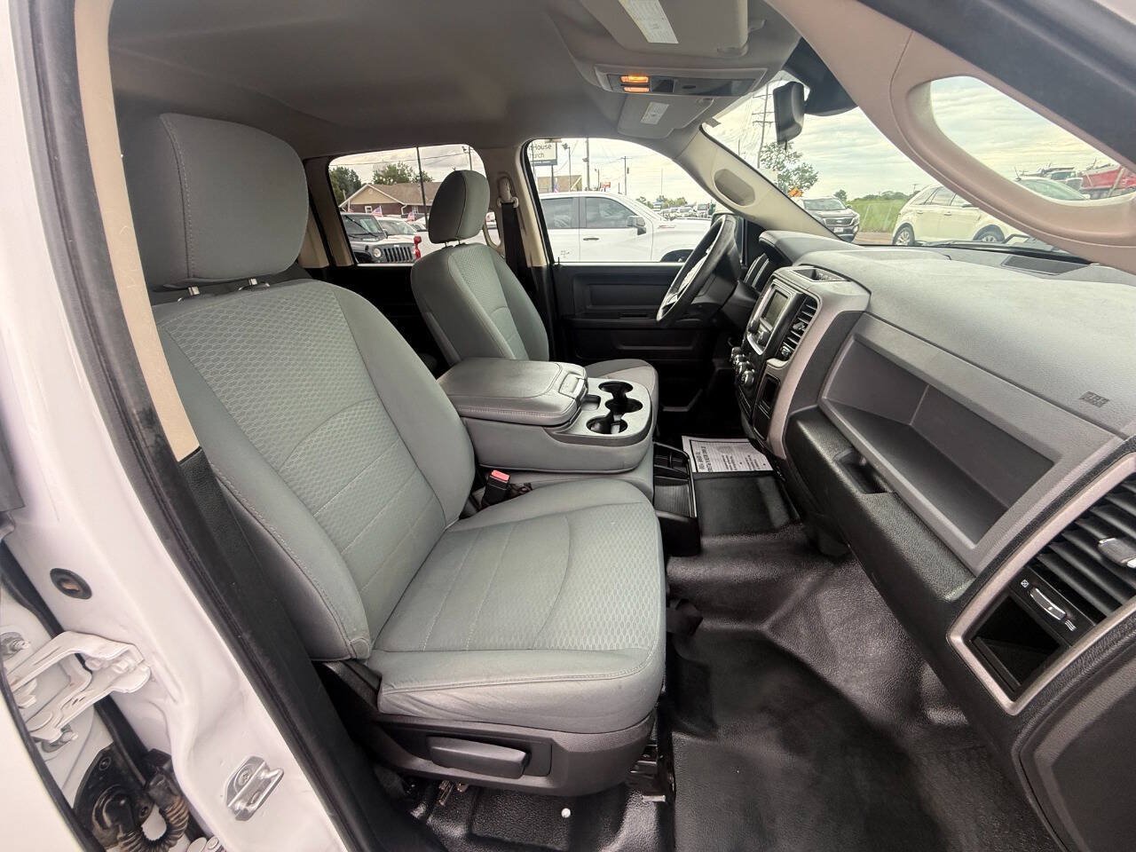 Used 2016 RAM 1500 Tradesman w/ Popular Equipment Group AWD/4WD image 10