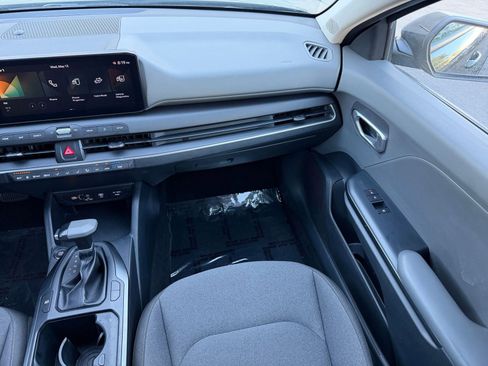 Used 2025 Kia K4 FWD image 34