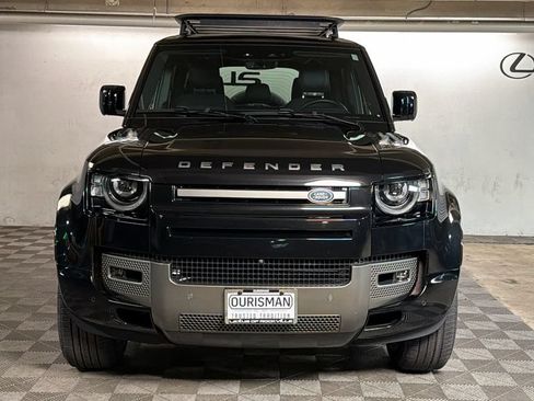 Used 2024 Land Rover Defender 110 X-Dynamic SE AWD/4WD image 2