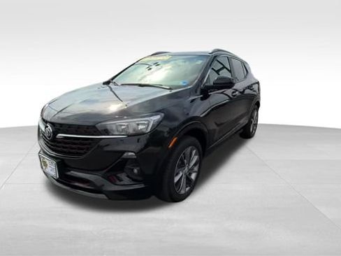 Used 2023 Buick Encore GX Select w/ Sport Touring Package AWD/4WD image 2