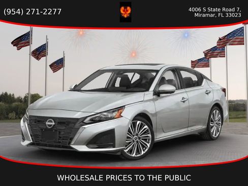 Used 2023 Nissan Altima 2.5 SV image 1