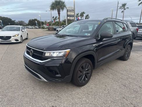 Used 2024 Volkswagen Taos S image 4