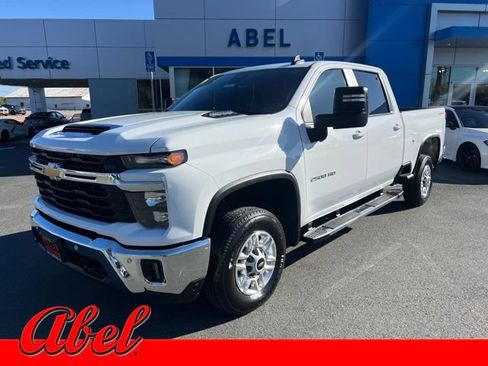 Used 2025 Chevrolet Silverado 2500 LT w/ Safety Package AWD/4WD image 1