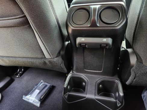 New 2025 Jeep Wrangler Sport S image 31