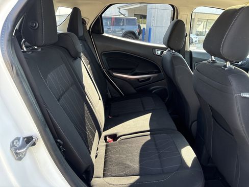 Used 2019 Ford EcoSport SE image 7