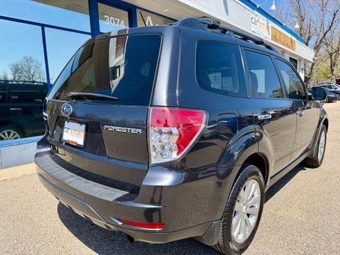Used 2012 Subaru Forester 2.5X Premium w/ All-Weather Pkg AWD/4WD image 8