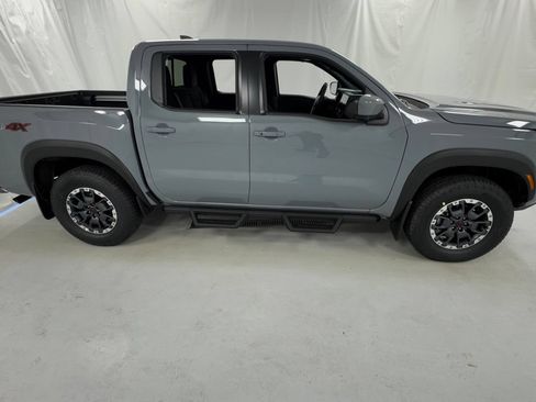 New 2026 Nissan Frontier PRO-4X w/ Pro-4x Convenience Package AWD/4WD image 2