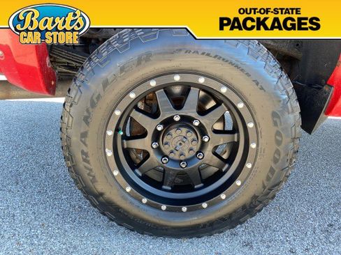 Used 2015 Chevrolet Silverado 2500 LT w/ LT Convenience Package image 8