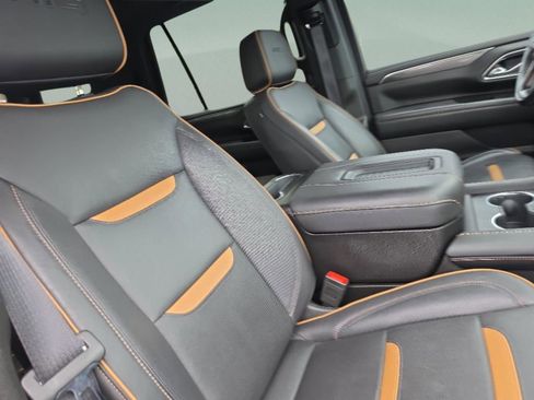 Used 2023 GMC Yukon AT4 AWD/4WD image 29
