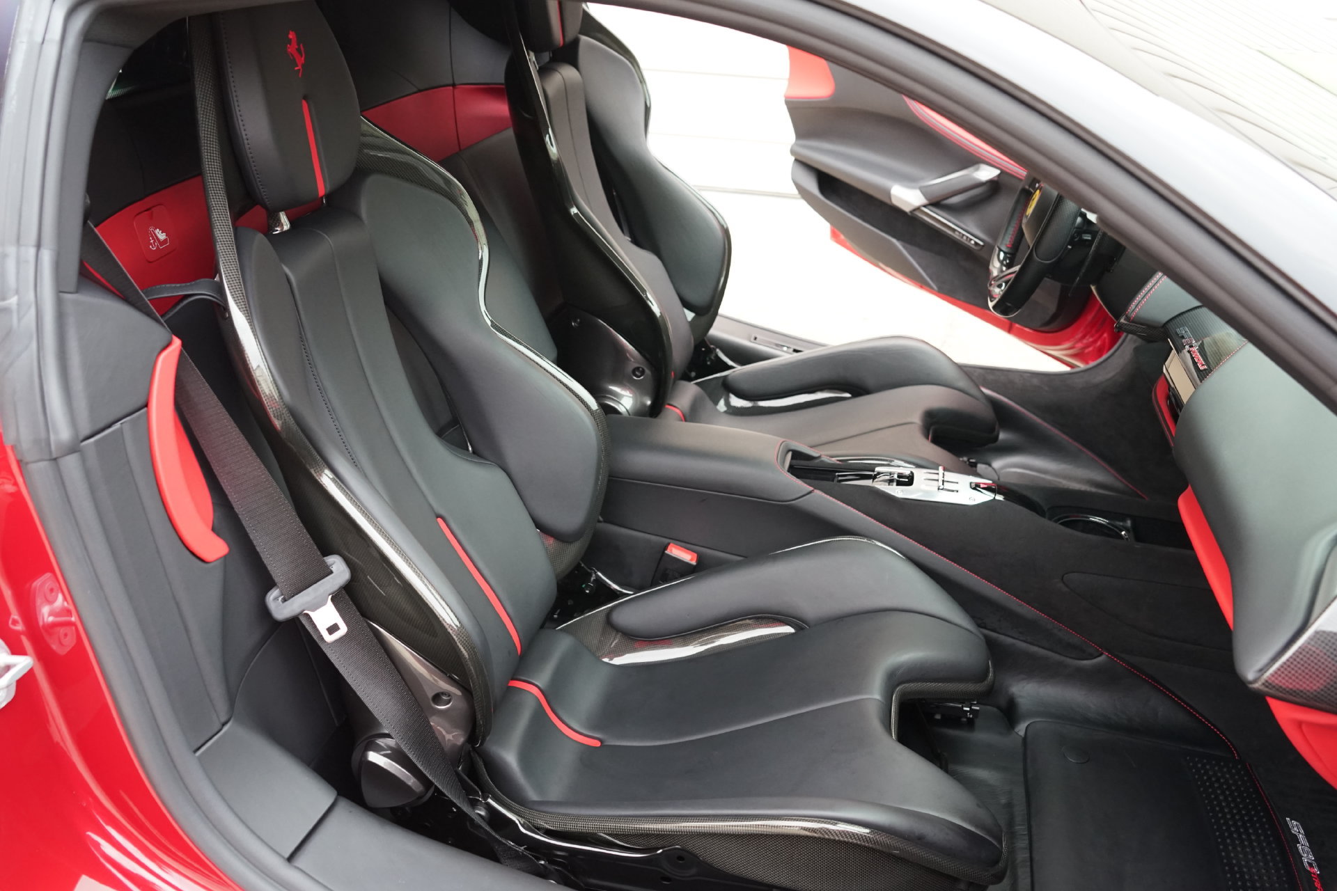 Used 2021 Ferrari SF90 Stradale AWD/4WD image 10