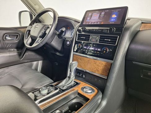 Used 2022 Nissan Armada SL w/ Captain's Chairs Package RWD image 28
