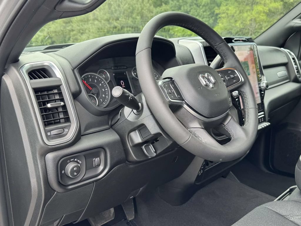 Used 2026 RAM 2500 Big Horn AWD/4WD image 2
