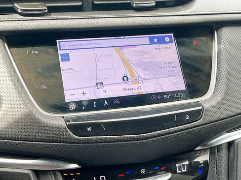 Used 2025 Cadillac XT5 Premium Luxury FWD image 13