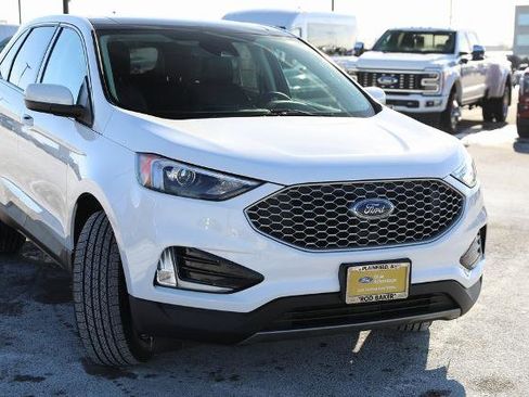 Certified 2023 Ford Edge SEL w/ Convenience Package image 5