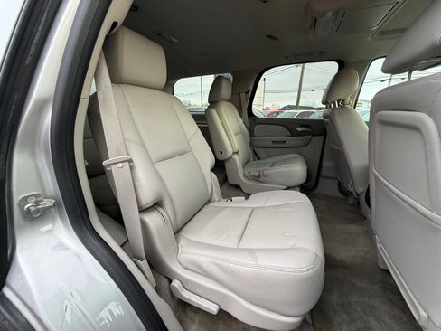 Used 2013 Chevrolet Tahoe LTZ image 17