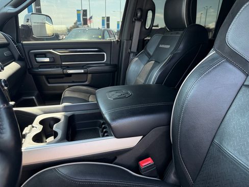 Used 2019 RAM 3500 Laramie AWD/4WD image 14