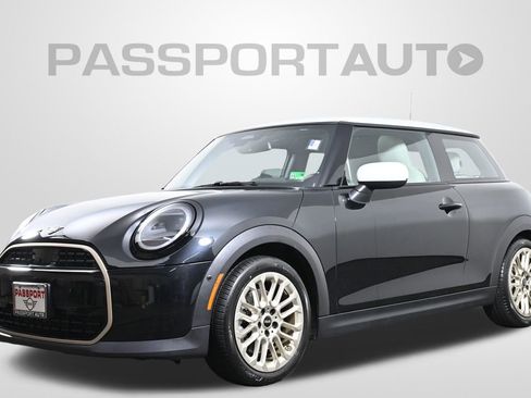 Certified 2025 MINI Cooper 2-Door Hardtop image 1