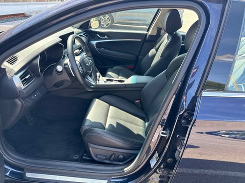Used 2026 Genesis G70 2.5T AWD/4WD image 6