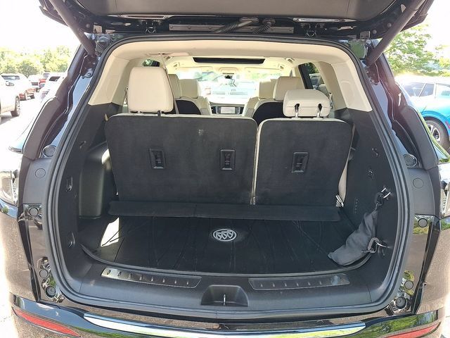 Certified 2023 Buick Enclave Avenir w/ Avenir Technology Package AWD/4WD image 26