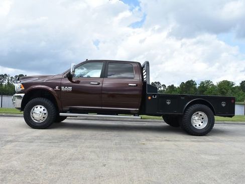 Used 2015 RAM 3500 Laramie AWD/4WD image 3